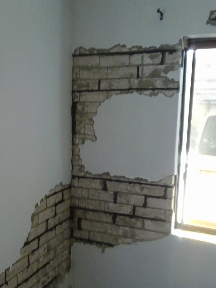 Internal wall stitched, ready for plaster